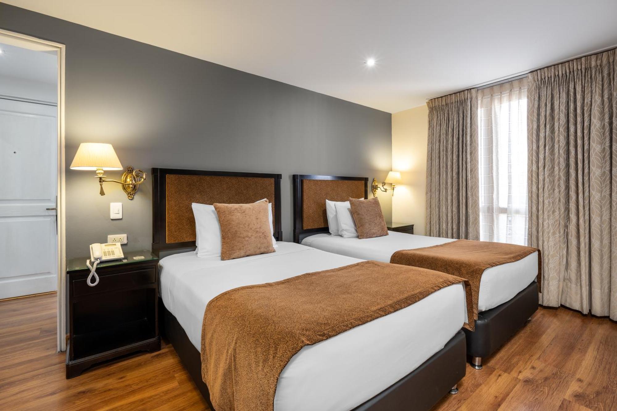 Hotel Le Manoir Богота Екстериор снимка