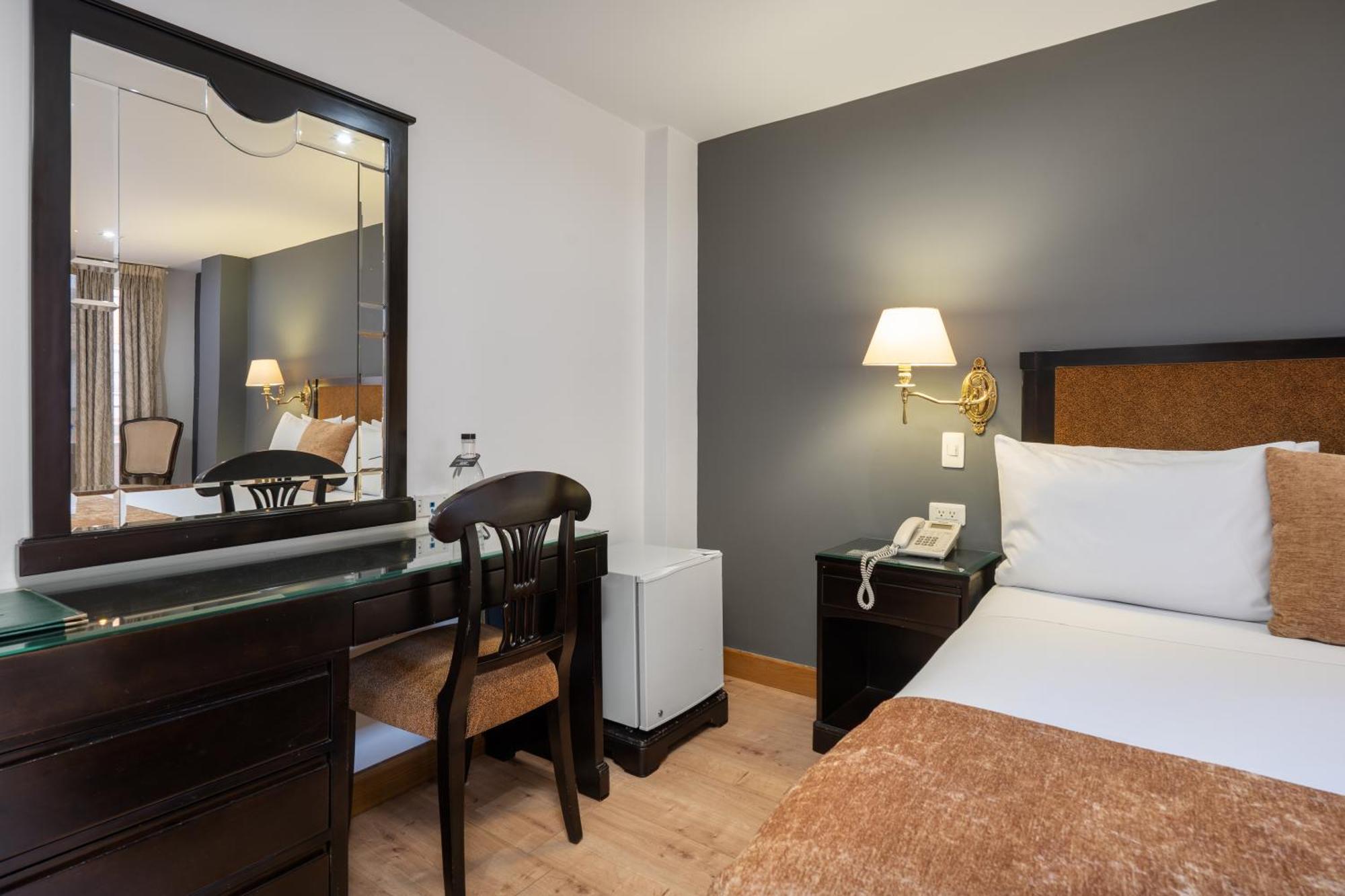 Hotel Le Manoir Богота Екстериор снимка